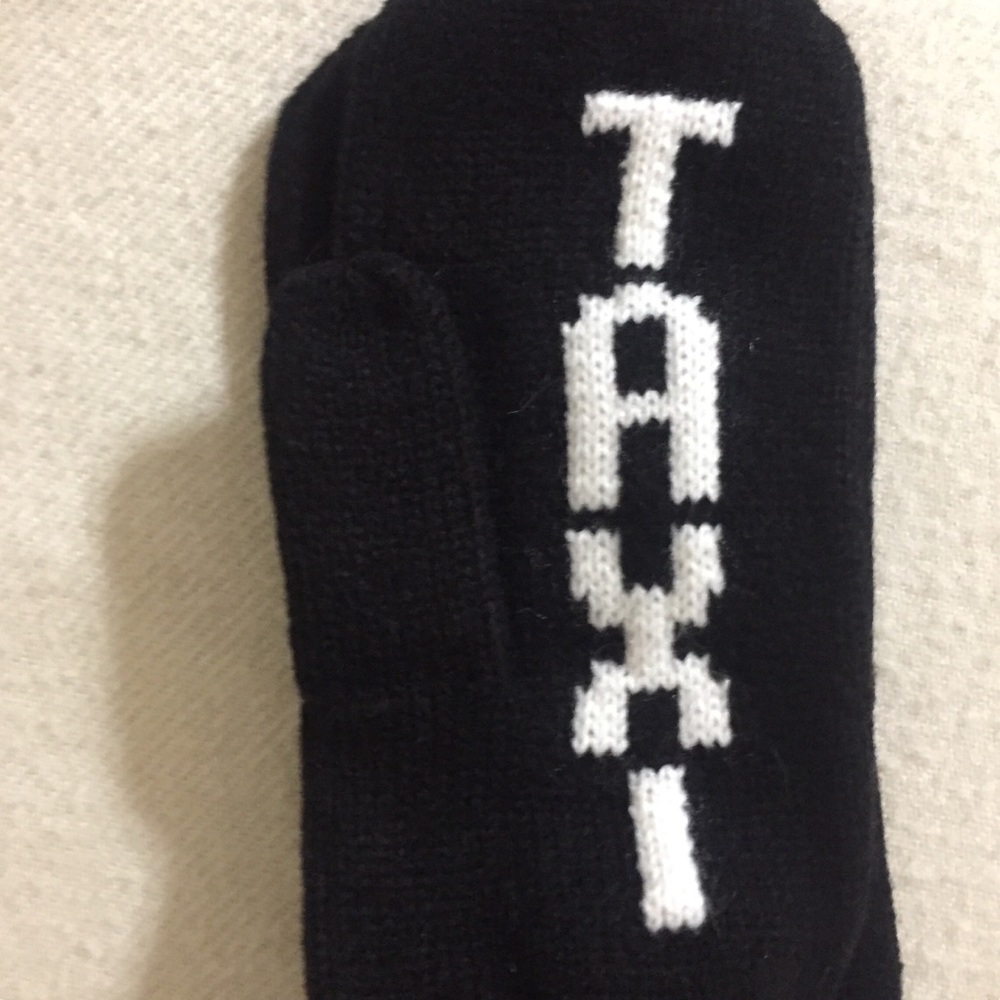 Kate Spade mittens, NWT - Picture 4 of 4